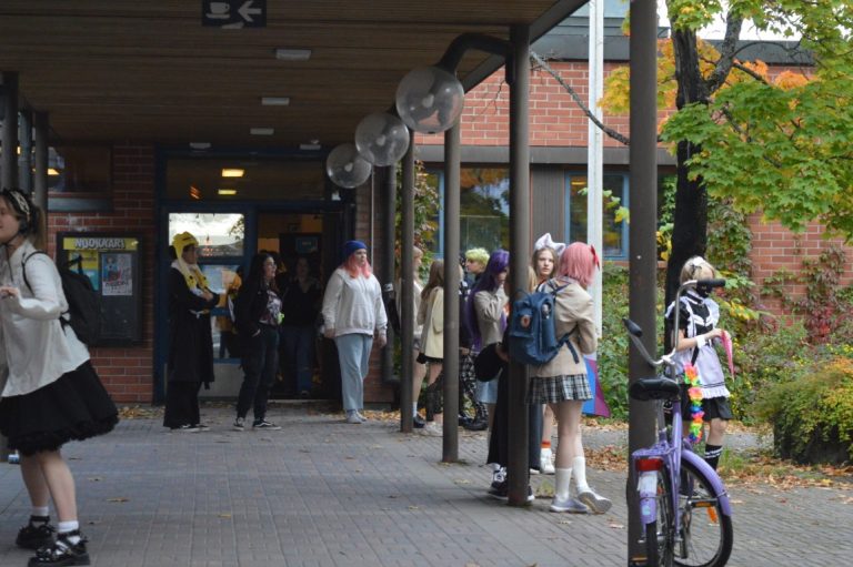 Nippori 2025 Porin pääkirjastossa ja nuorisotalossa.